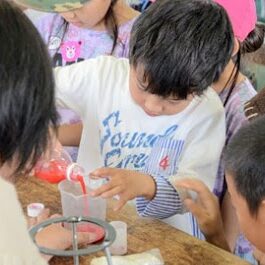 火山の成り立ちワークショップ in 笠山の写真01